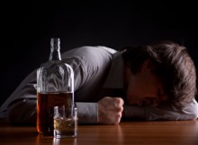رفتارهای ناهنجار – الکلسیم و استعمال مواد مخدر